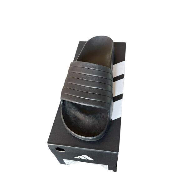 NWB Adidas Adilette Comfort Slides Black Sandals Men’s 13 Women’s 14 Slip-On - Picture 3 of 5